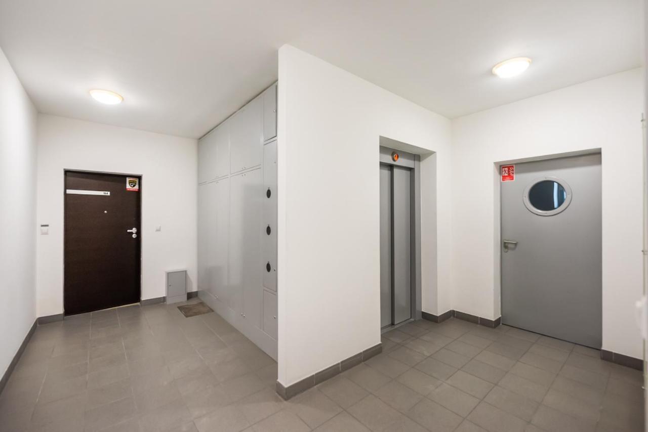 Wola Sunshine Apartment Free Parking Warsaw Luaran gambar